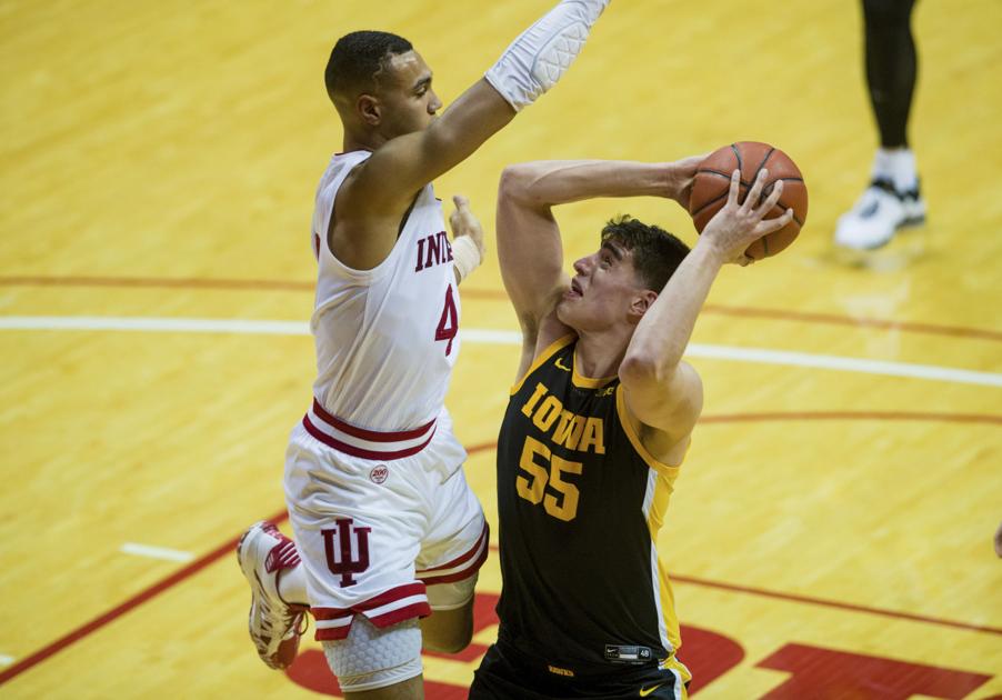Indiana Snaps Four Game Skid With Win Over No 21 Iowa Sports