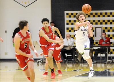 Shenandoah Hits Pause As Ihsaa Postpones Boys Basketball Tourney