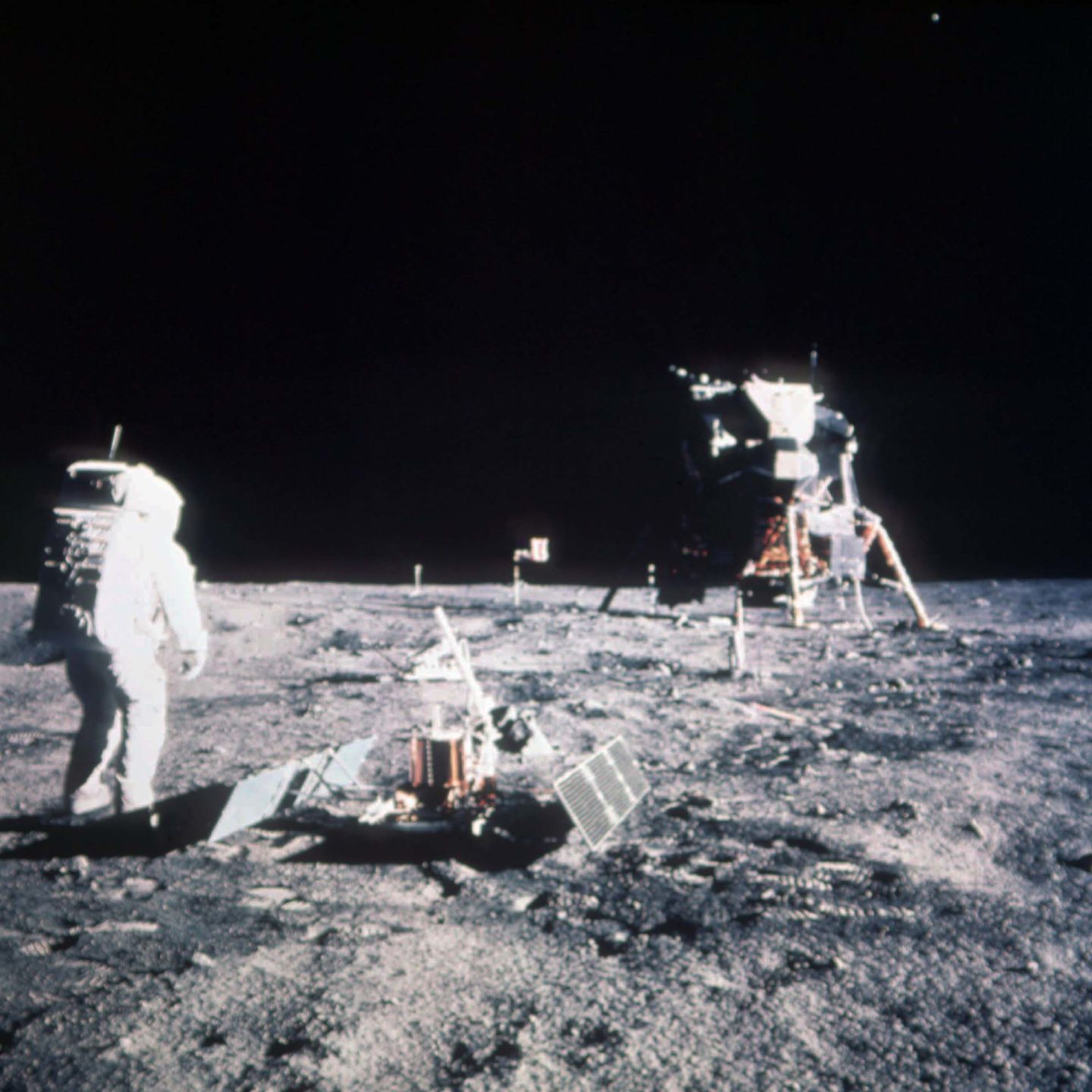 PHOTO GALLERY: Apollo 11 Moon Landing | Nation & World | Heraldbulletin.com