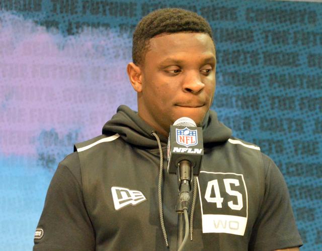 Photo Gallery Nfl Combine Day 1 Nfl Combine Heraldbulletin Com