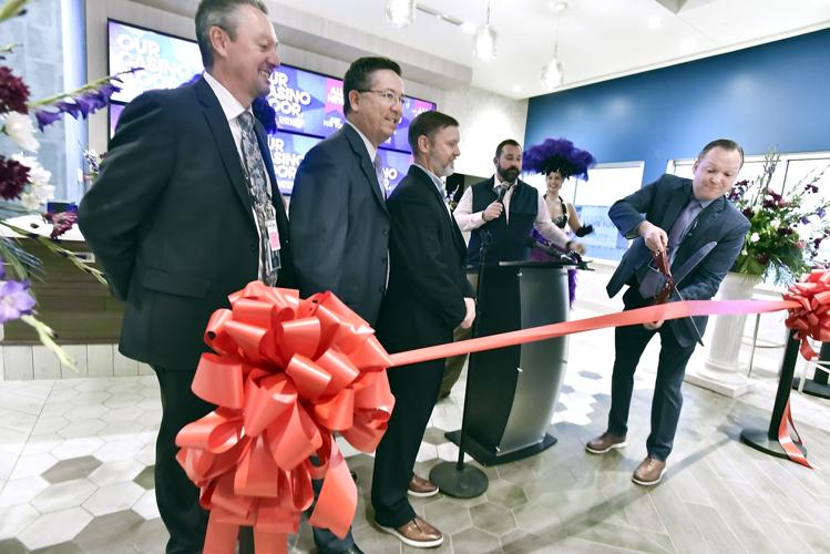 'Vegas experience' Hoosier Park shows off expanded gaming space, new