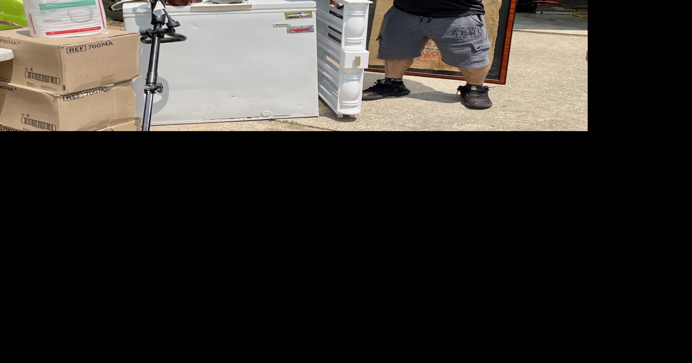 Edgewood rummage sale a bonanza for bargain hunters Local News