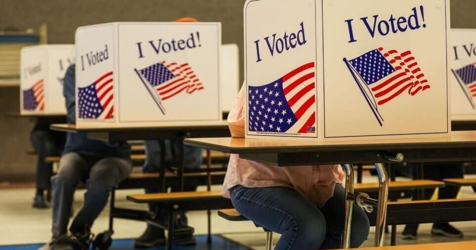 Federal judge dismisses complaint against Indiana citizenship verification voting law