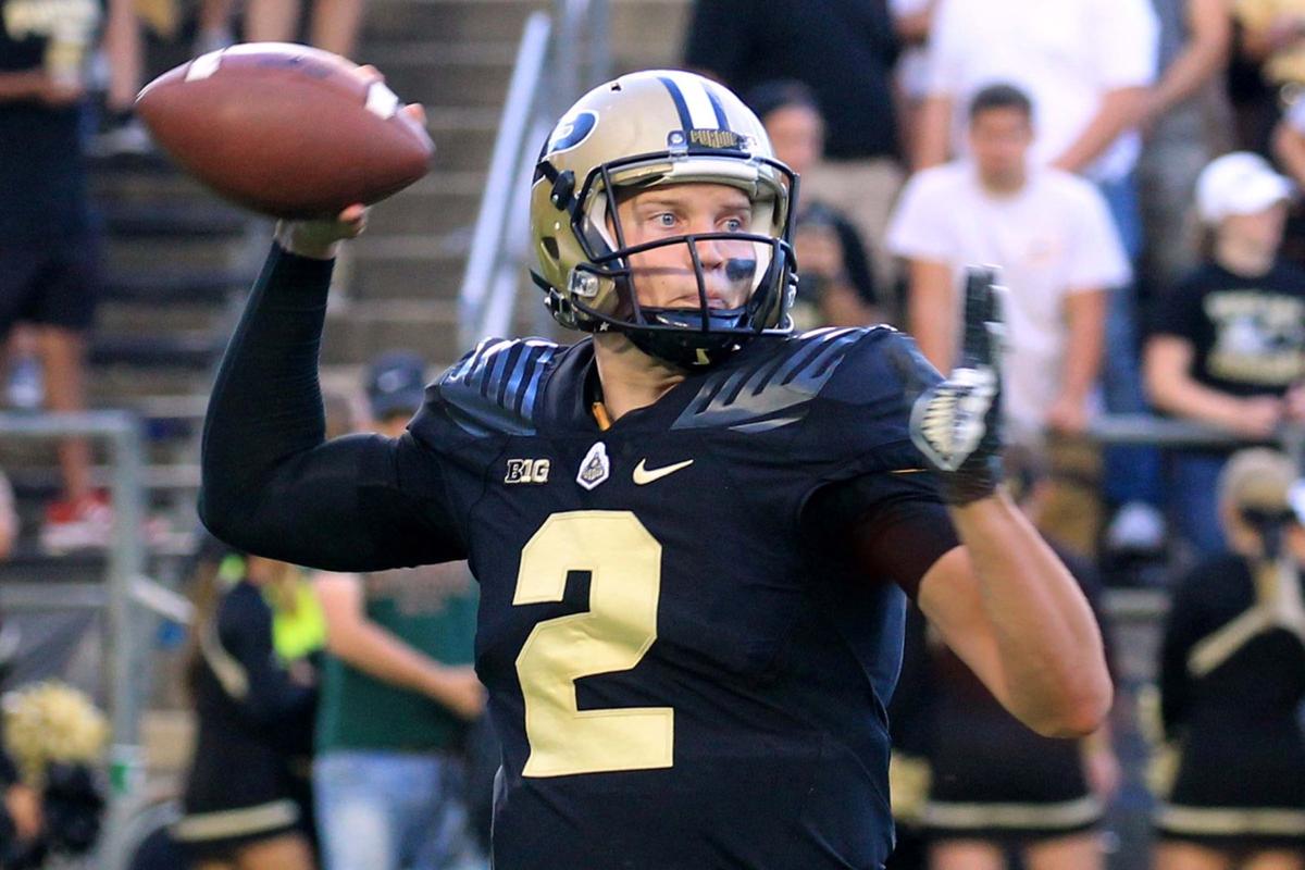 To Keep Bowl Hopes Alive Purdue Faces Must Win Game At Iowa Sports Heraldbulletin Com