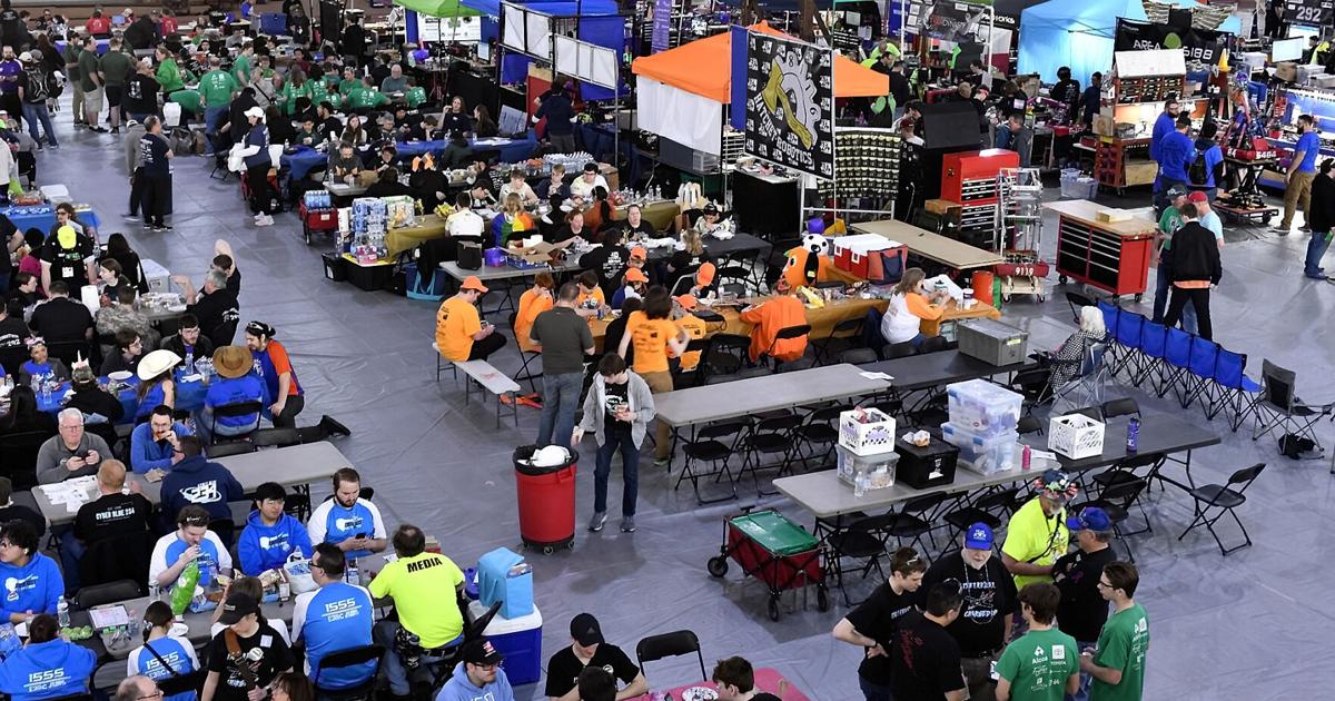 PHOTOS: FIRST Indiana Robotics State Championship hosted by Anderson ...