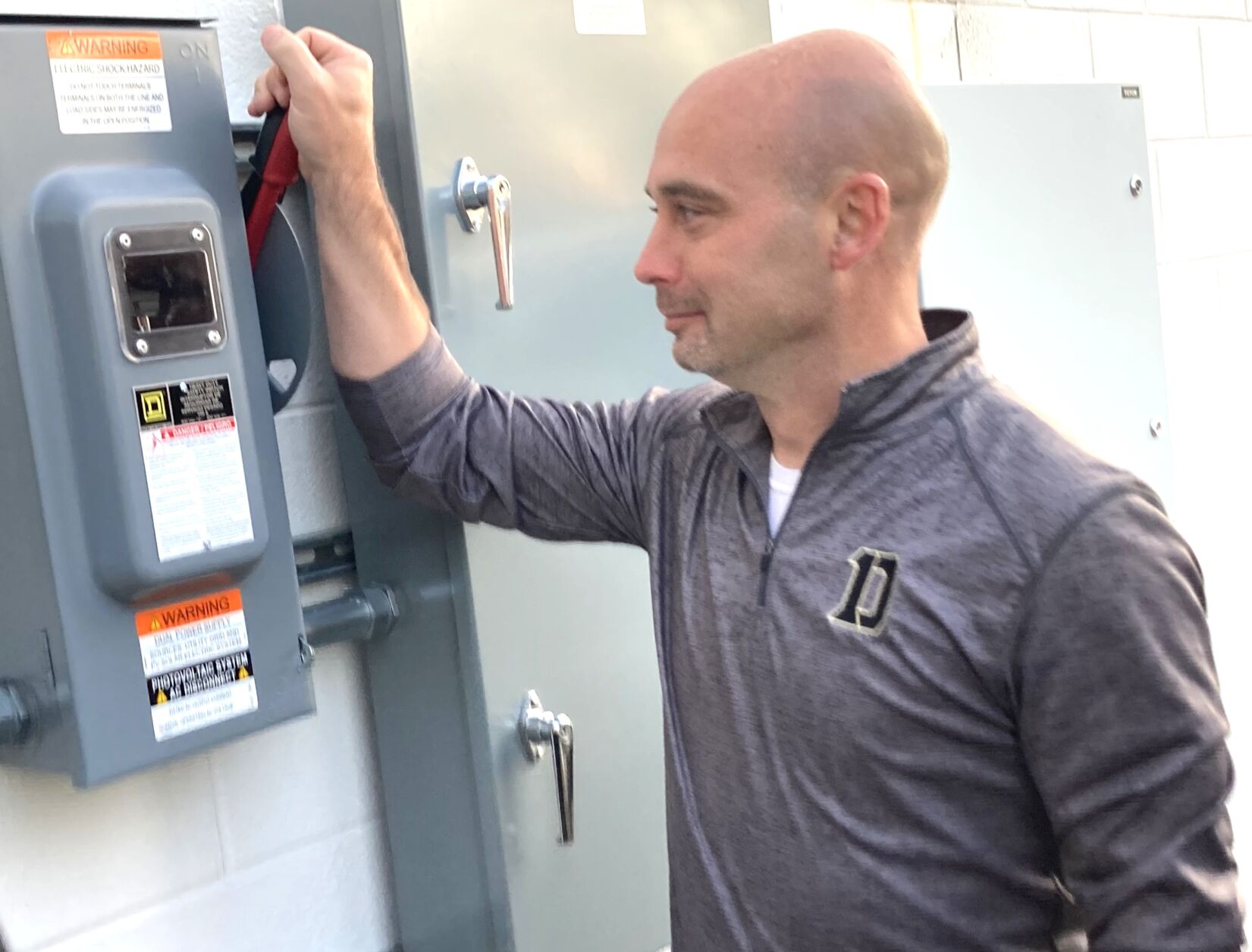 Daleville Town Council turns on town hall and water plant solar panels