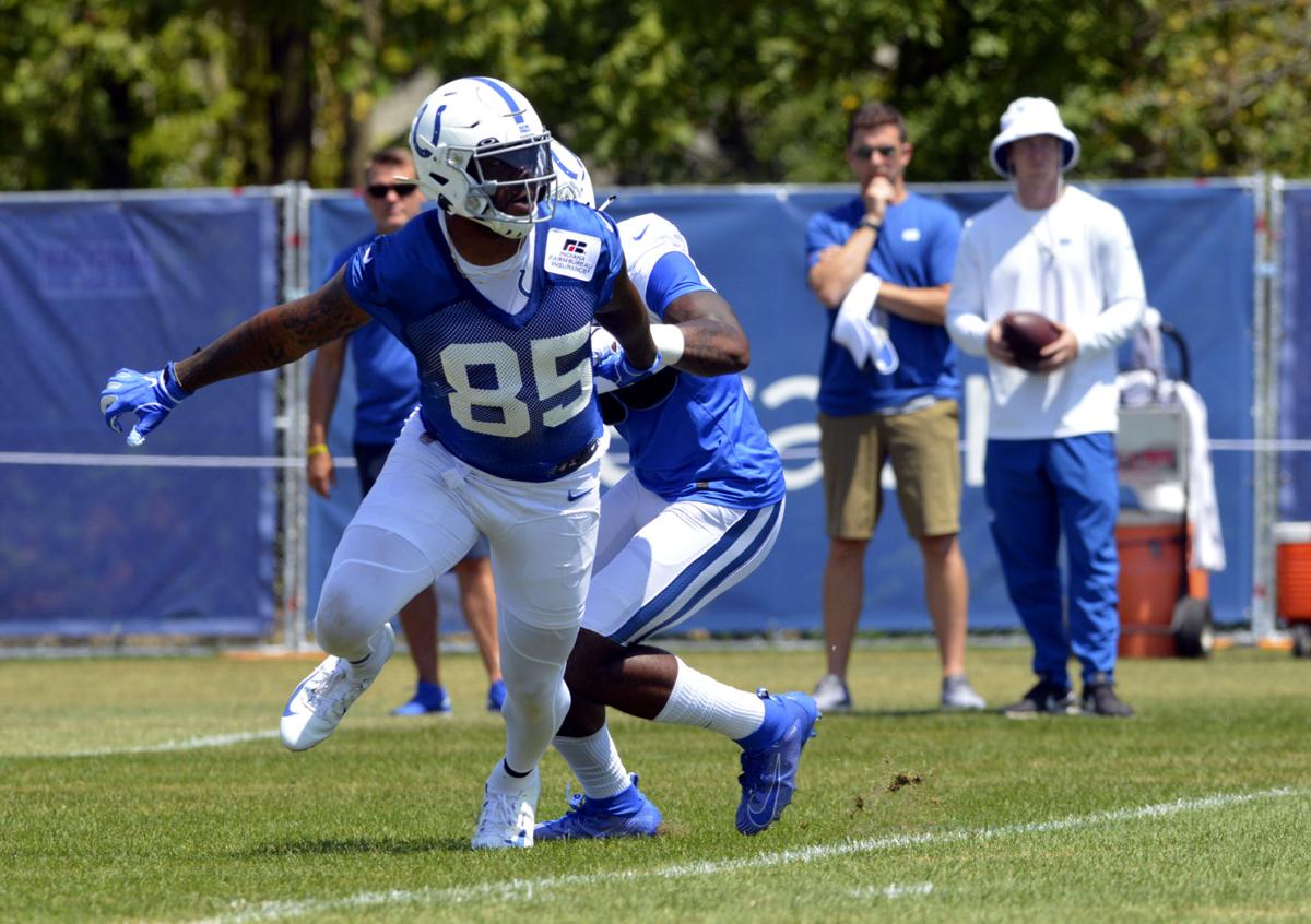 Eric Ebron and Darius Leonard.jpg