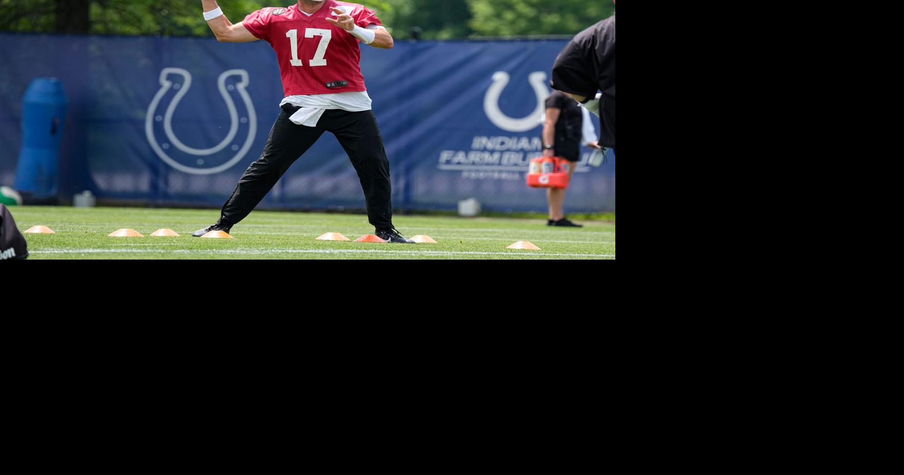 QB Daniel Jones eager to be full participant in practice, meanwhile Colts continue to play it safe