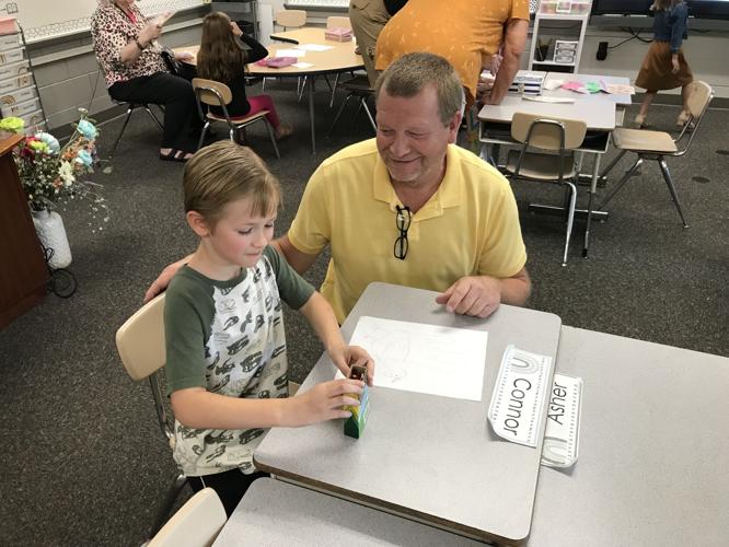 Summitville Elementary hosts Grandparents Day Education