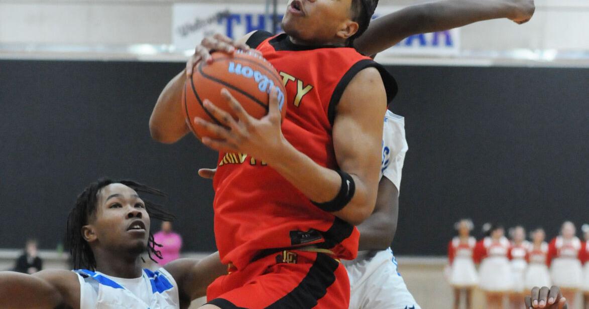 Dillard paces Liberty to easy win over APA