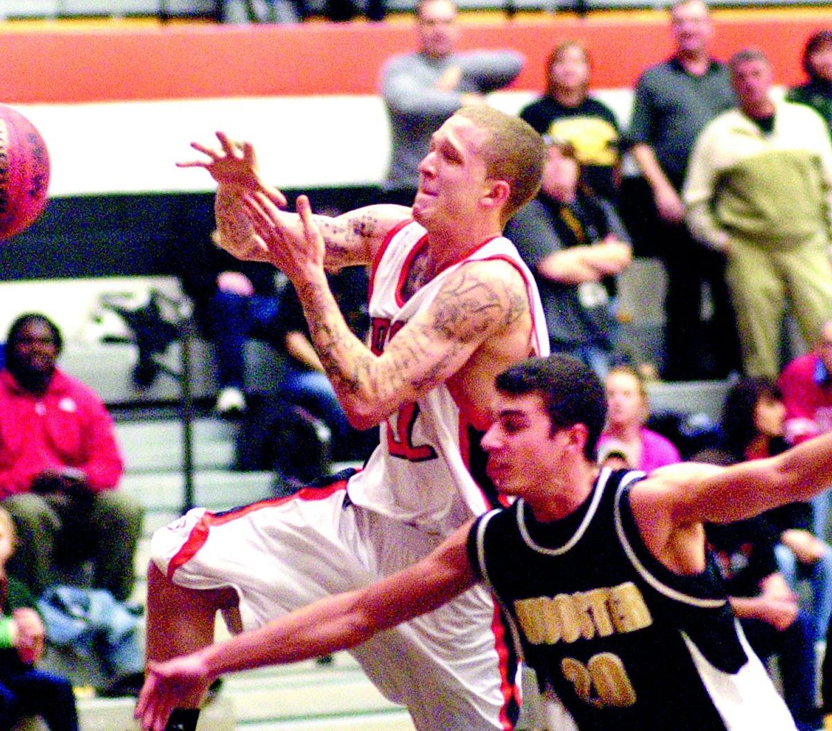 No 1 Wooster Wins Invasion Of Au Sports Heraldbulletin Com