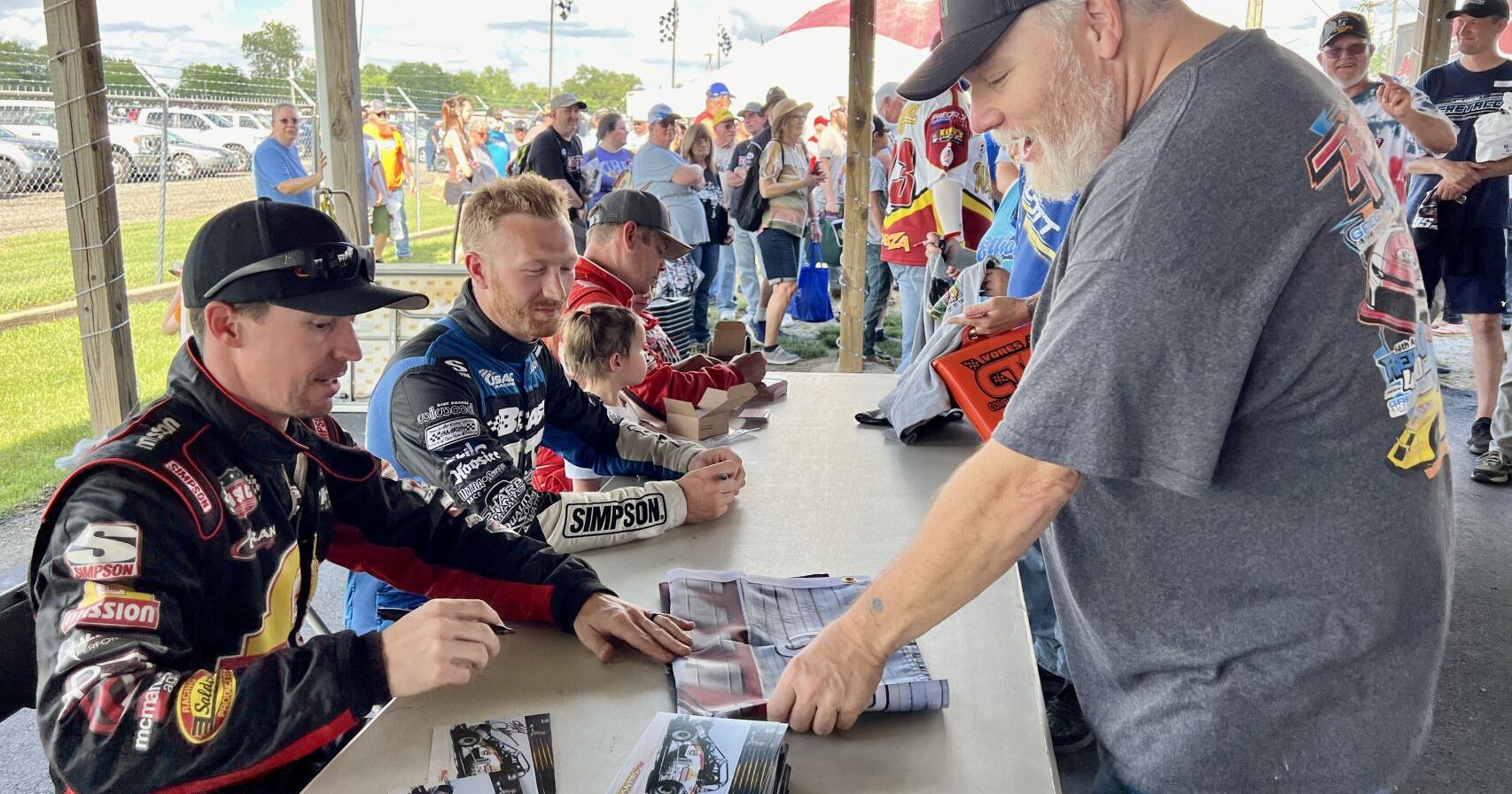 Little 500 drivers, fans bond during pre-race autograph session - Vimarsana News