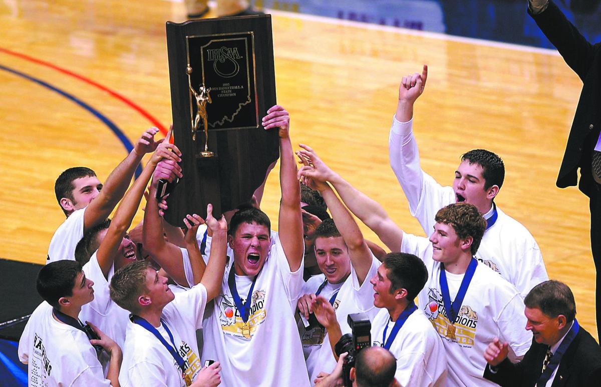 Lapel Set To Commemorate 2005 State Champs Sports Heraldbulletin Com