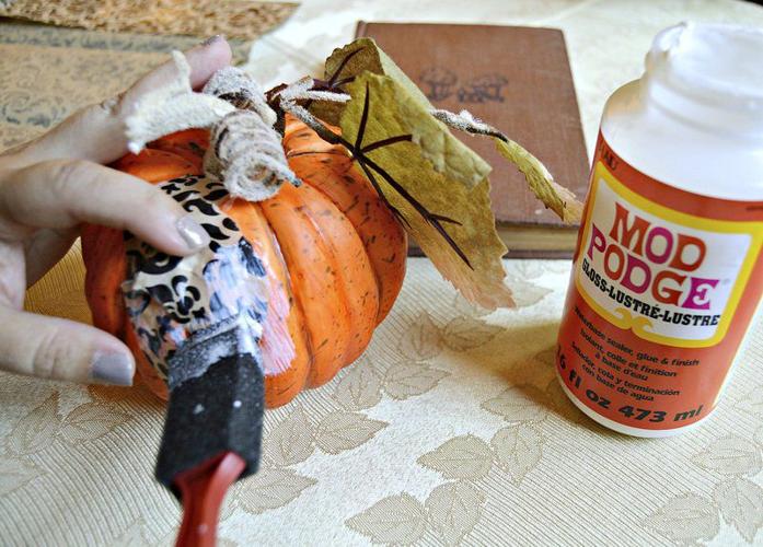 Fun, Easy Fall Decor Made With Leaves and Mod Podge - South House Designs