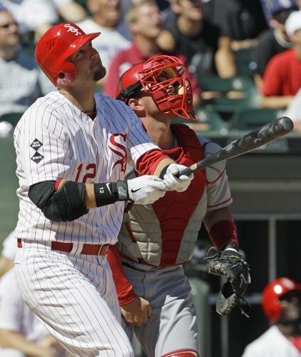 Pierzynski HRs for 5th straight game, leads ChiSox, National Sports