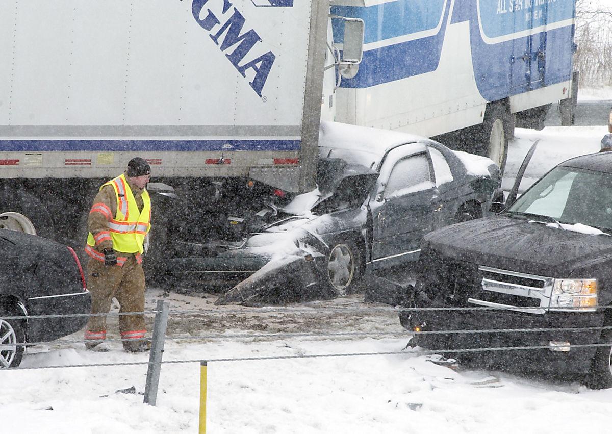 40 Car Pileup Fatal Accident Reported Archives Heraldbulletin Com