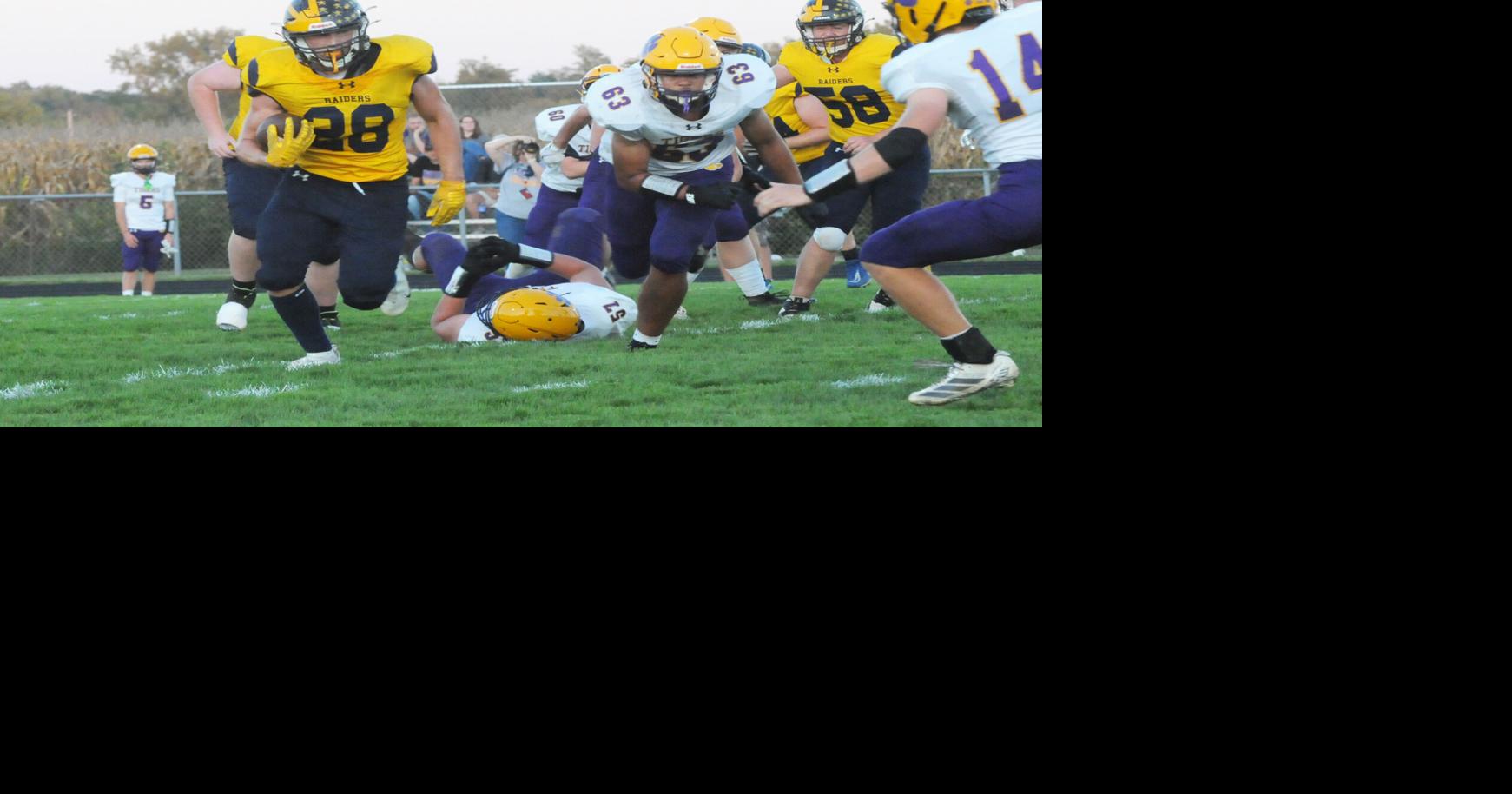 Helman leads big-play Raiders past Hagerstown