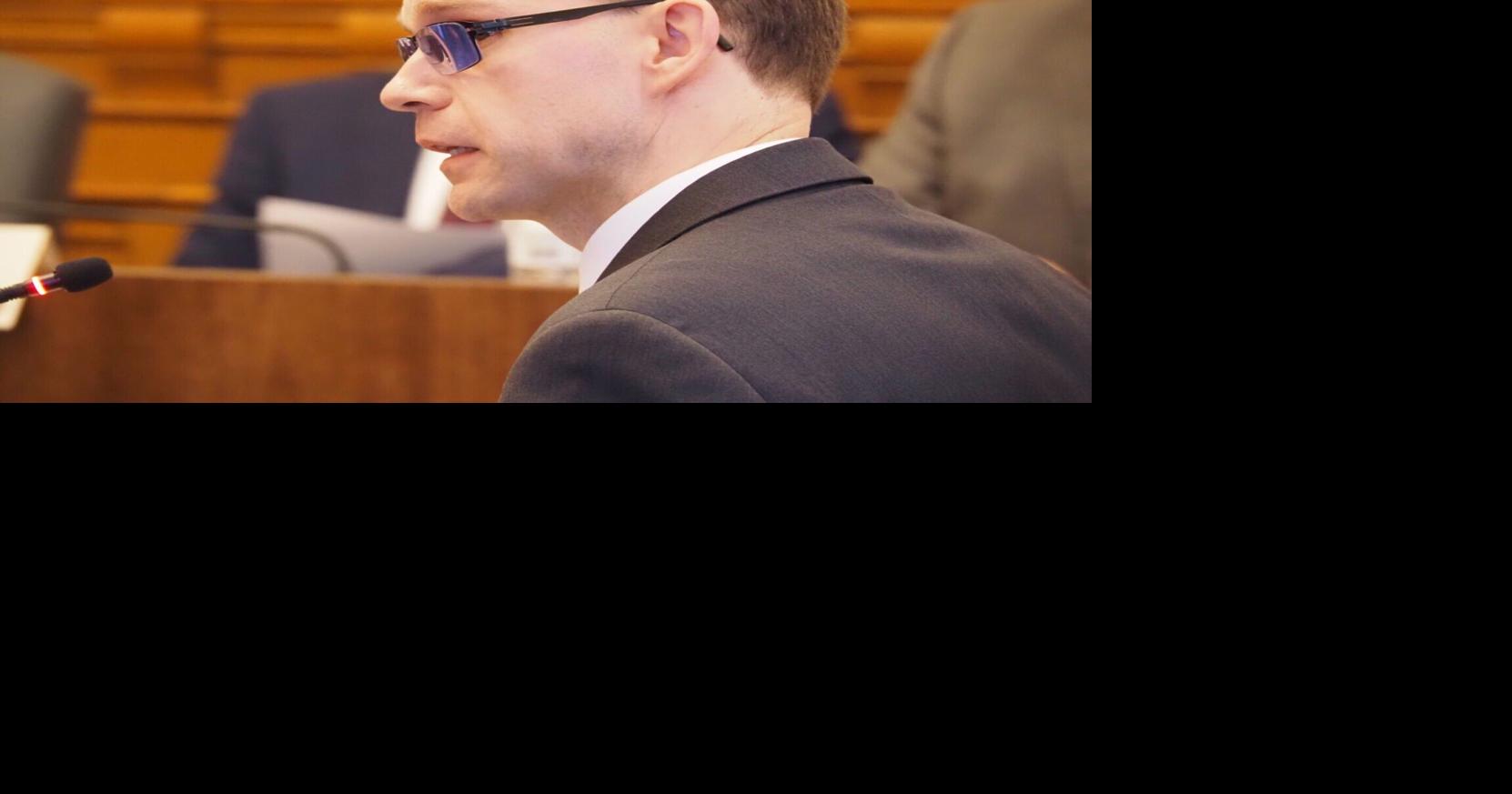 Bill would phase out health-specific retirement benefit