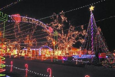 Kokomo Christmas Lights 2022 A Million Lights For A Good Cause | Mad Life | Heraldbulletin.com