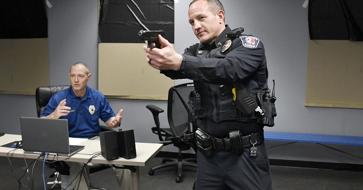 Apd Command Center APD takes training to the next level | Local News | heraldbulletin.com