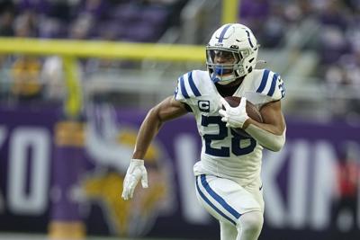 Colts Notebook: Taylor to practice Thursday, could play Sunday, Colts