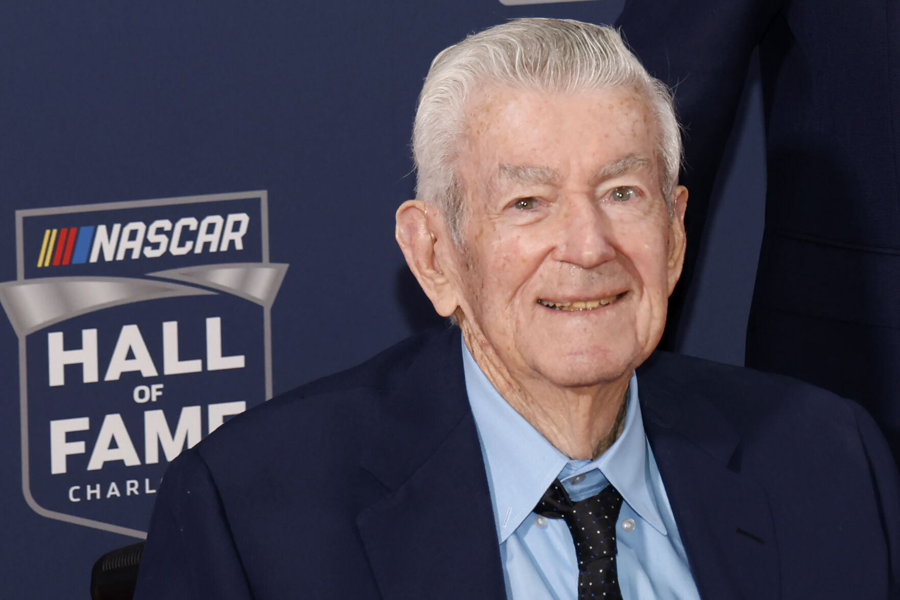 Bobby Allison, NASCAR Hall Of Famer And 3-time Daytona 500 Winner, Dies ...