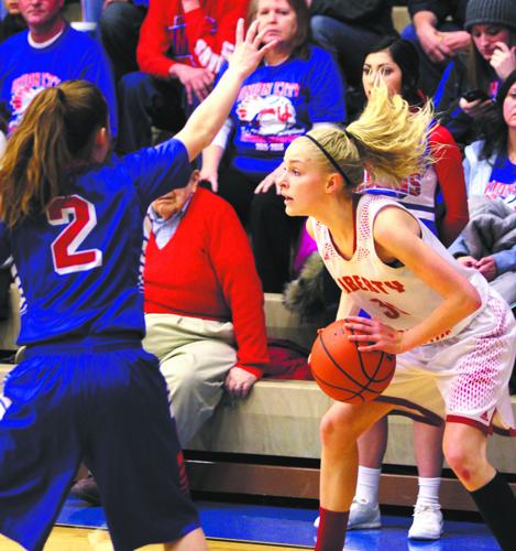 Lions go down swinging in Class 1A regional | Sports | heraldbulletin.com