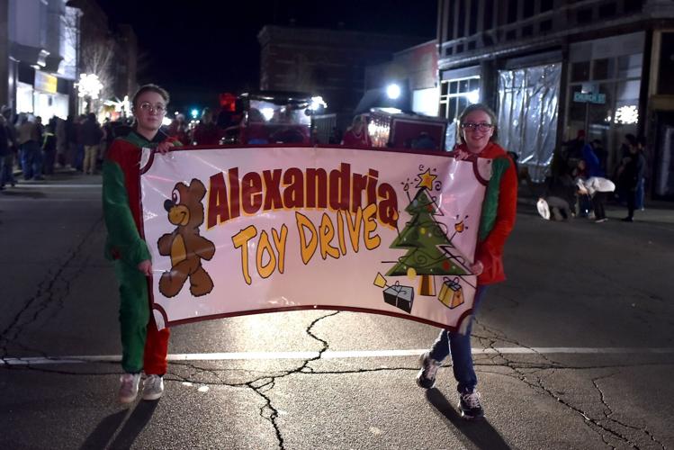 PHOTOS Alexandria Christmas Parade Gallery PHOTOS Alexandria Christmas Parade Gallery