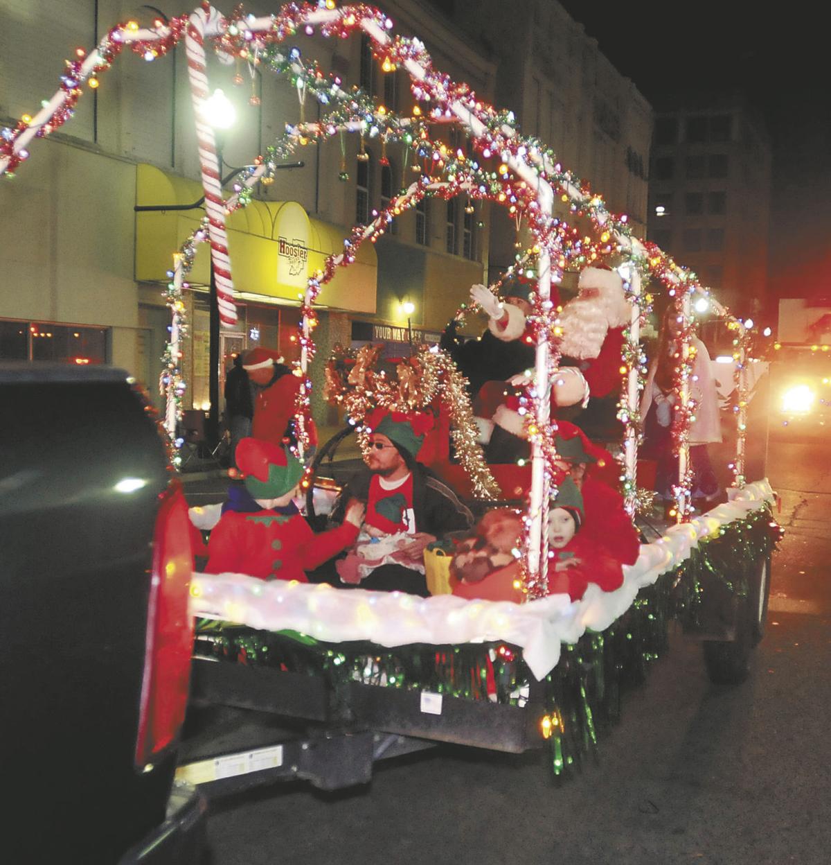 Anderson kicks off Christmas season with annual parade Local News