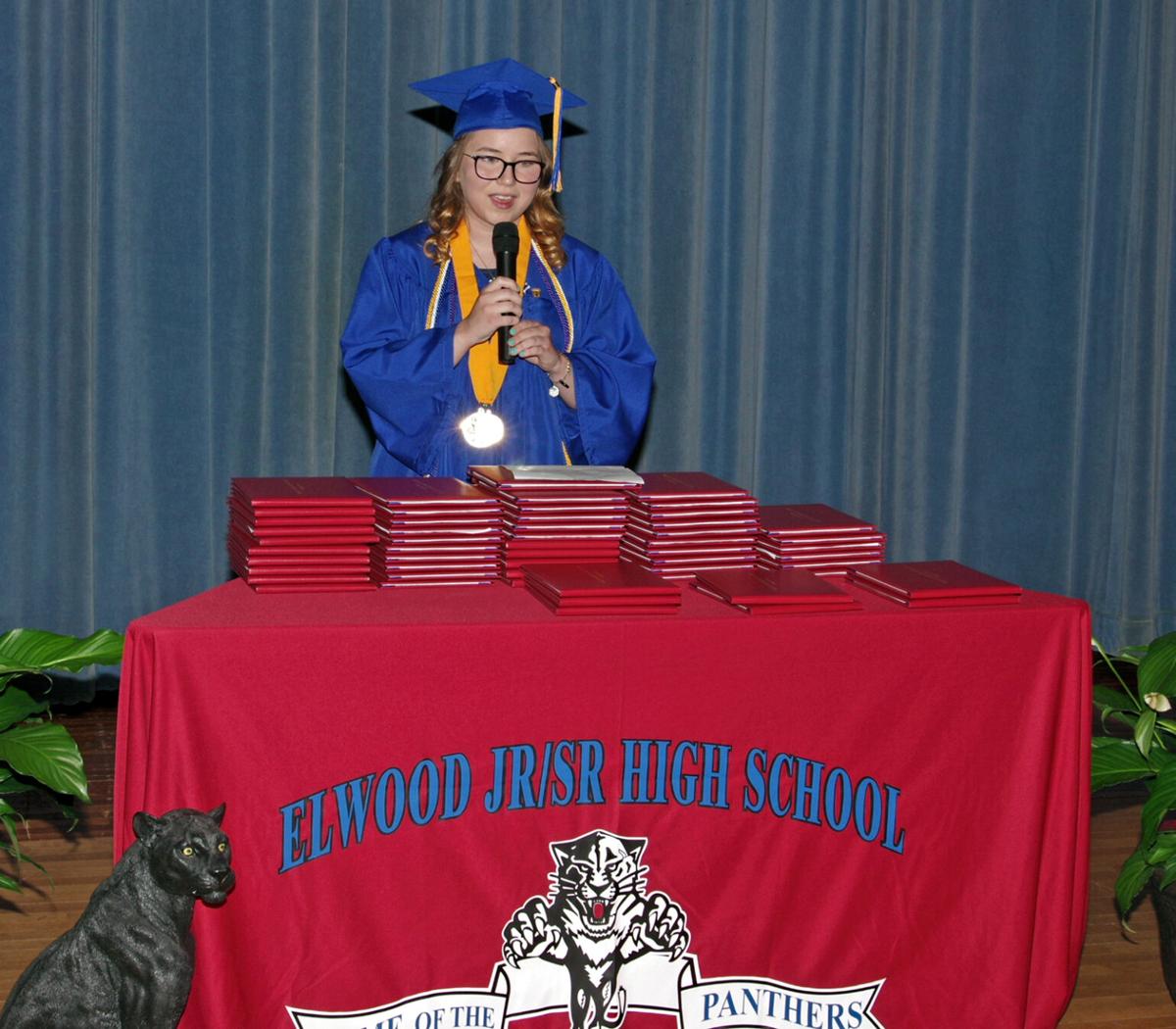 Elwood has livestream graduation ceremony for seniors News
