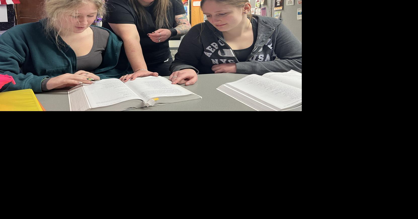 Educator profile: Daleville language arts teacher aims for comfort in classroom to challenge students