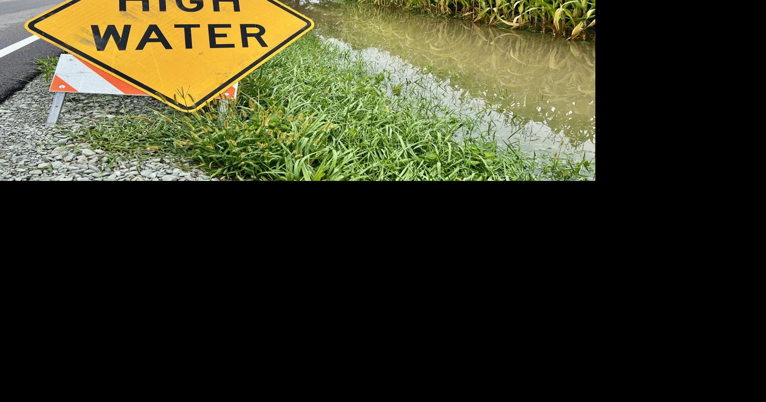 Flooding along County Road 600 West