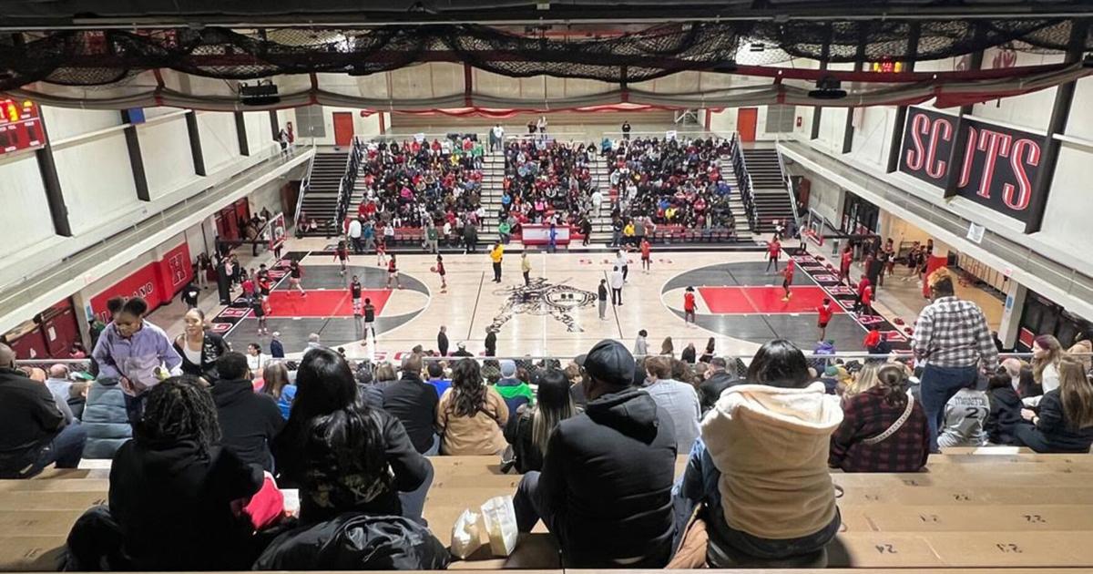 Charm of game leads Yoder on Hoosier Gym Journey