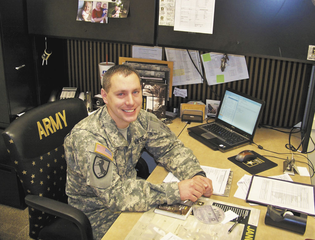 On The Job Army Recruiter Continues Family Tradition News
