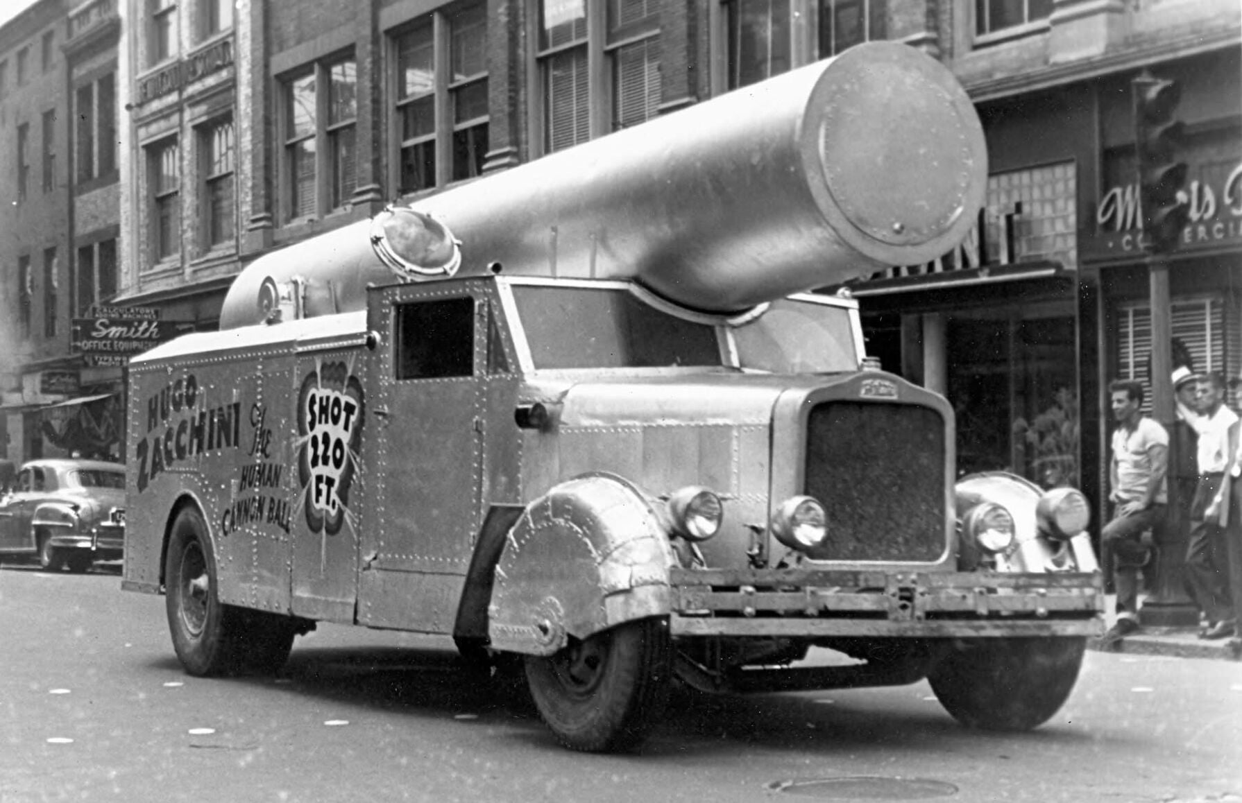 Back in the Barrel: Indiana human cannonball family restoring