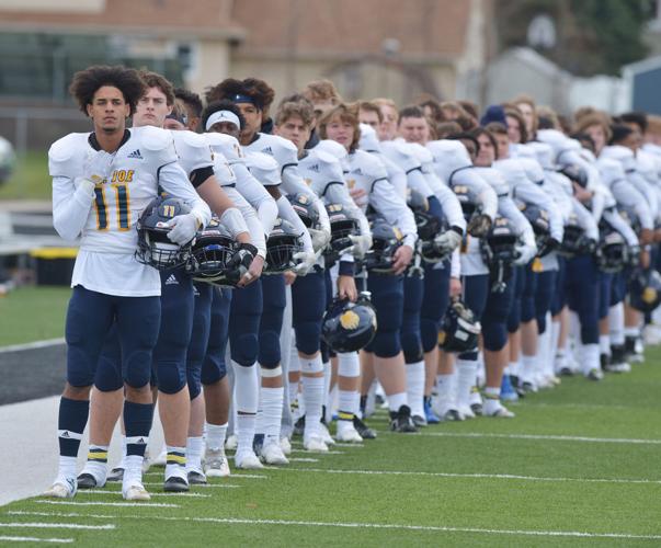 St. Joseph falls to defending champion DeWitt in D3 football semifinals