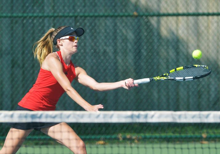 St. Joseph, Lakeshore even in girls tennis match for 2nd straight