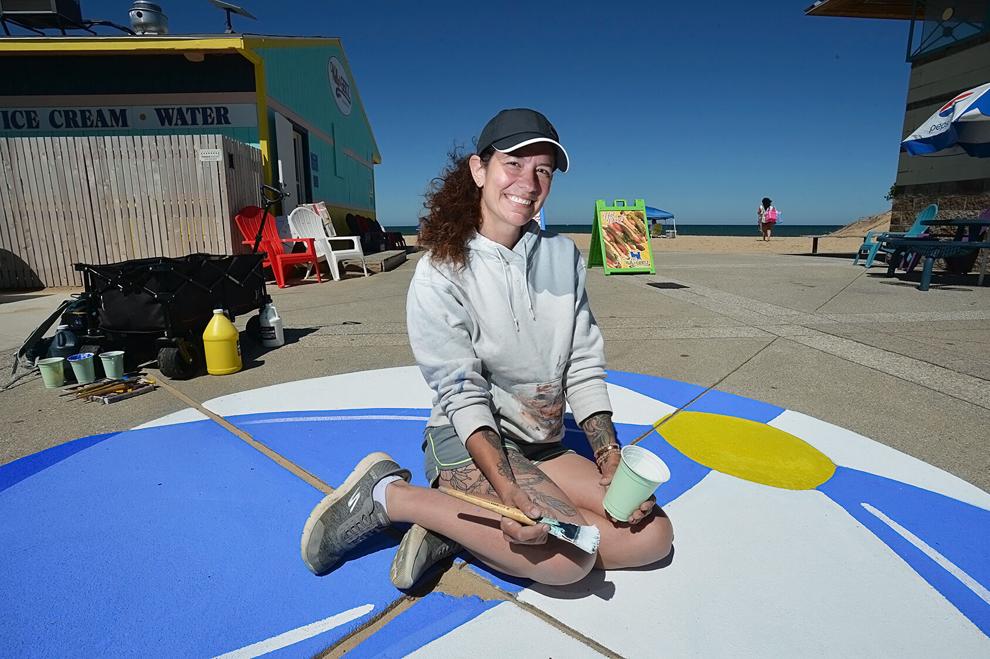 Kim Wood adds color to her life – and artwork