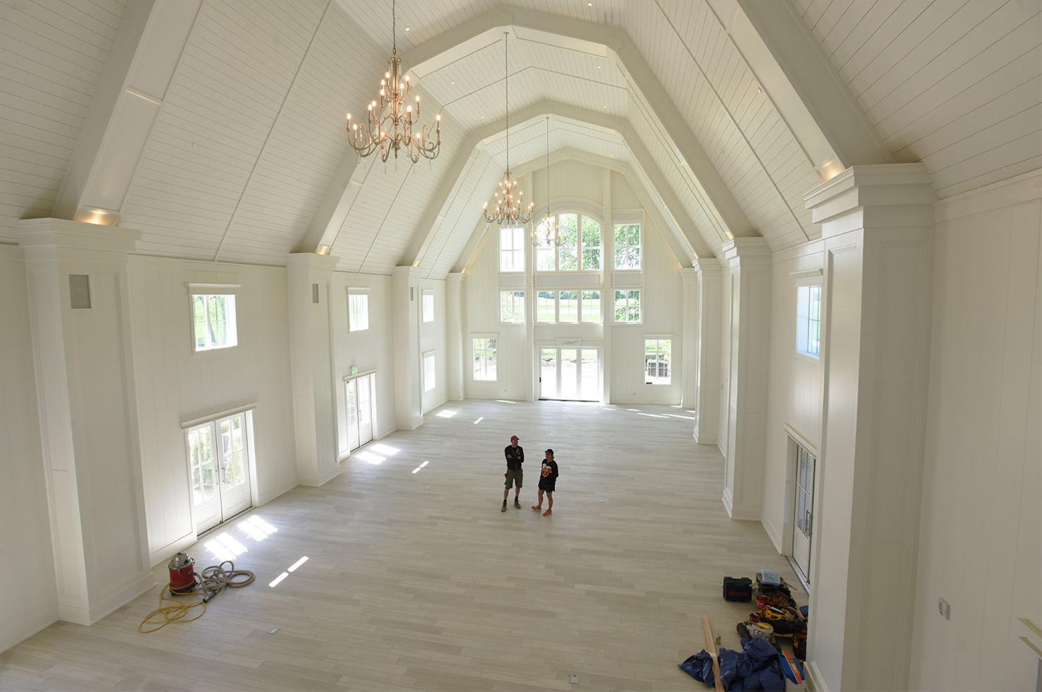 Etre Farms to open luxury wedding venue in Royalton Township St