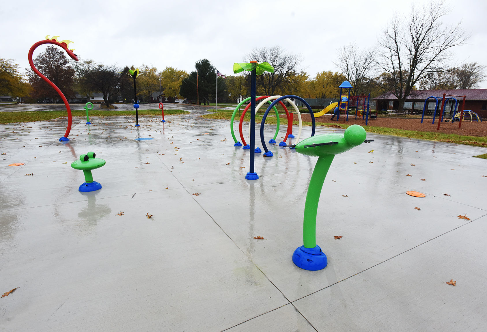 middlesex township splash pad hours