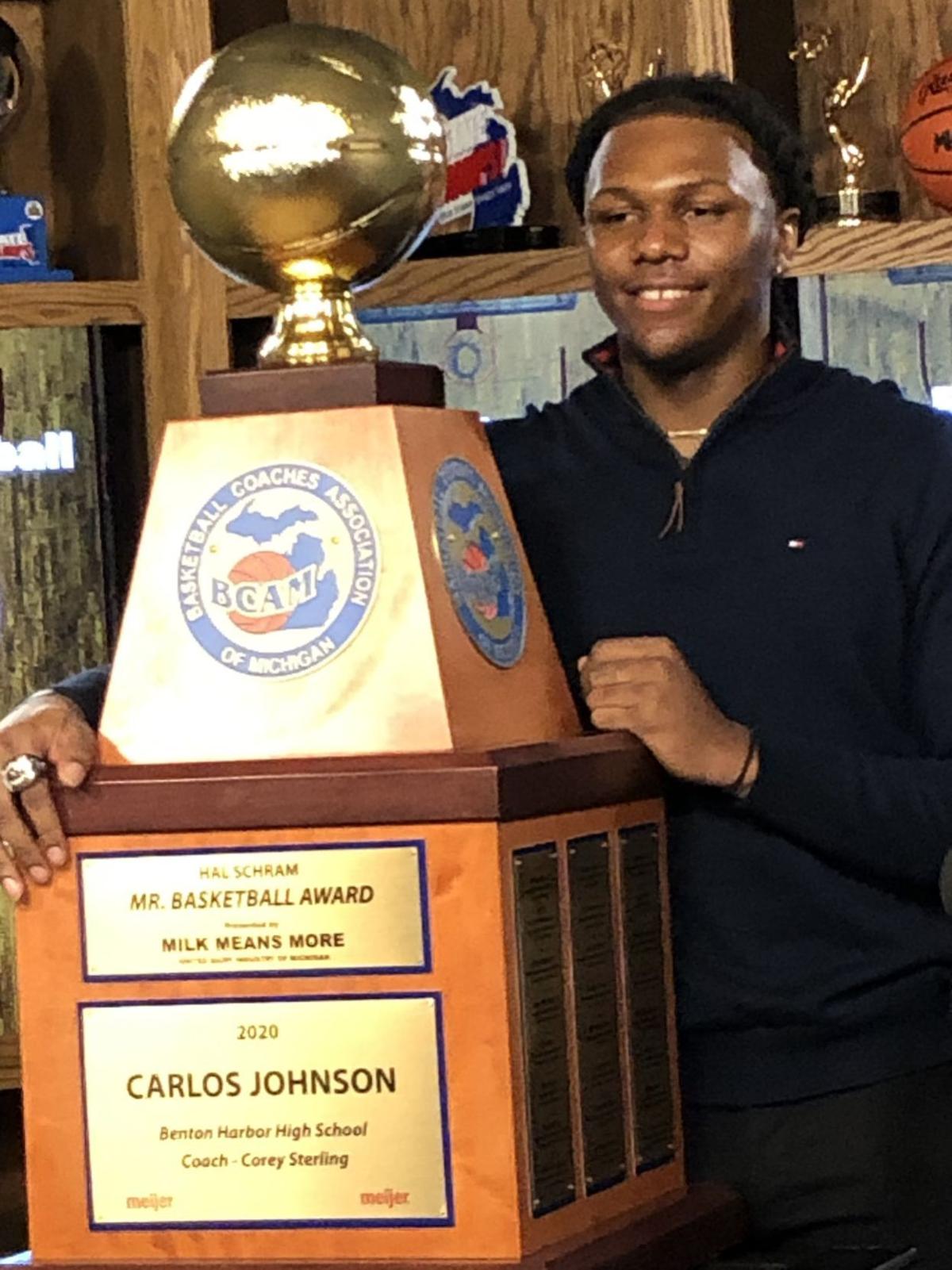Benton Harbor S Carlos Johnson Named Mr Basketball Local