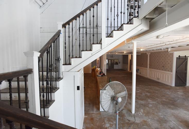 Sisters transform Galien livery barn into wedding venue News