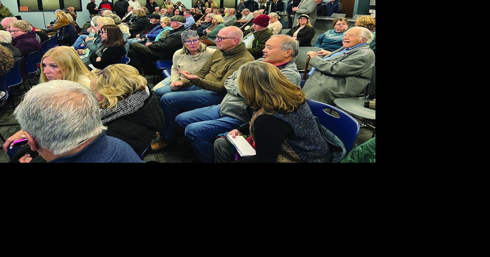 Dispensaries the focus of town hall in New Buffalo Township