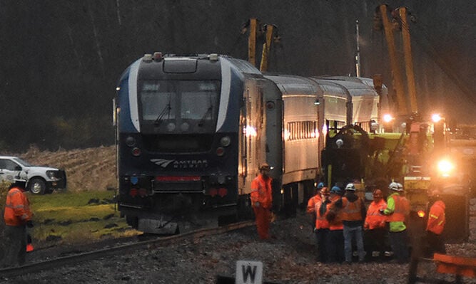 Amtrak train derails after hitting vehicle near New Buffalo | New ...