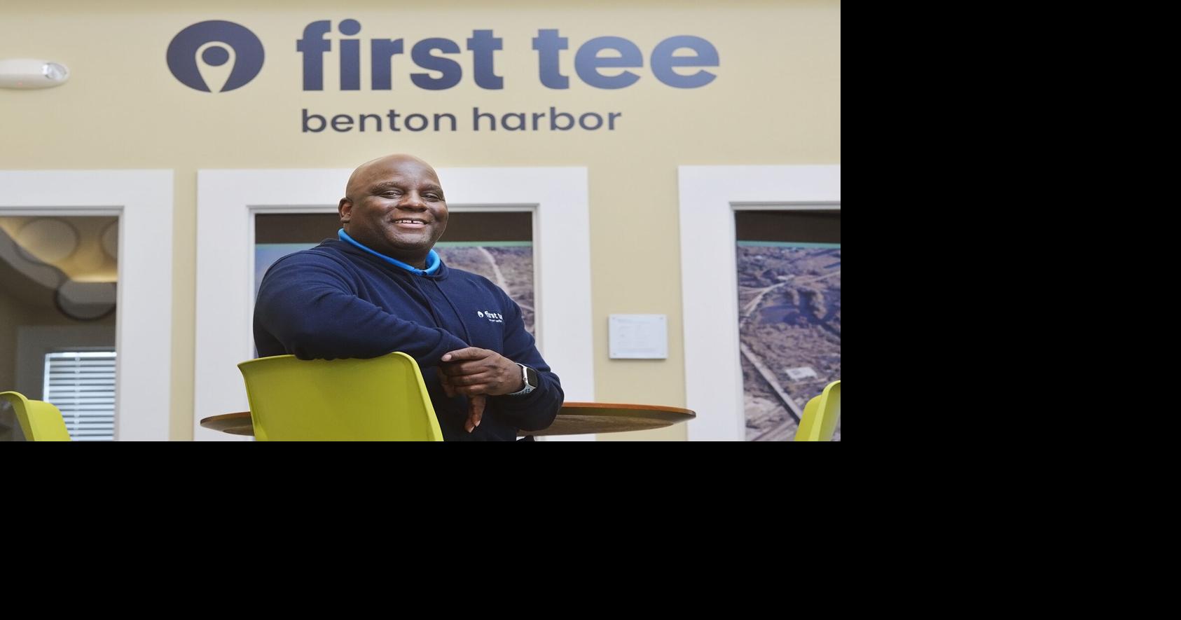 Sanders shares his love of the game with First Tee students | Benton ...