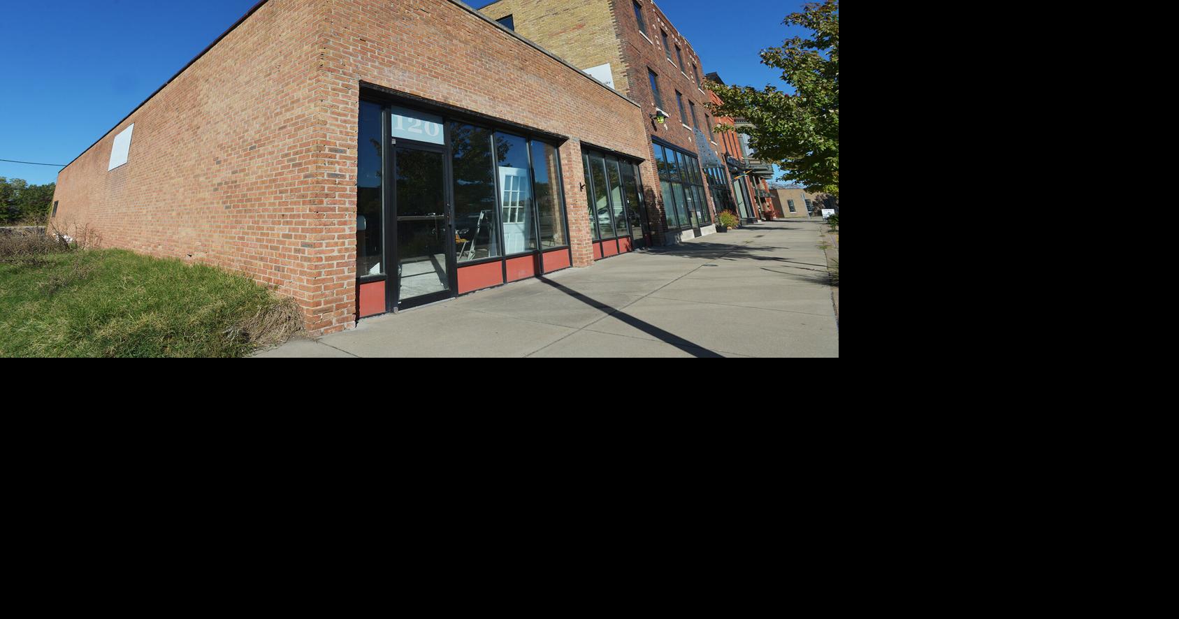 Cigar bar and lounge proposed in Benton Harbor