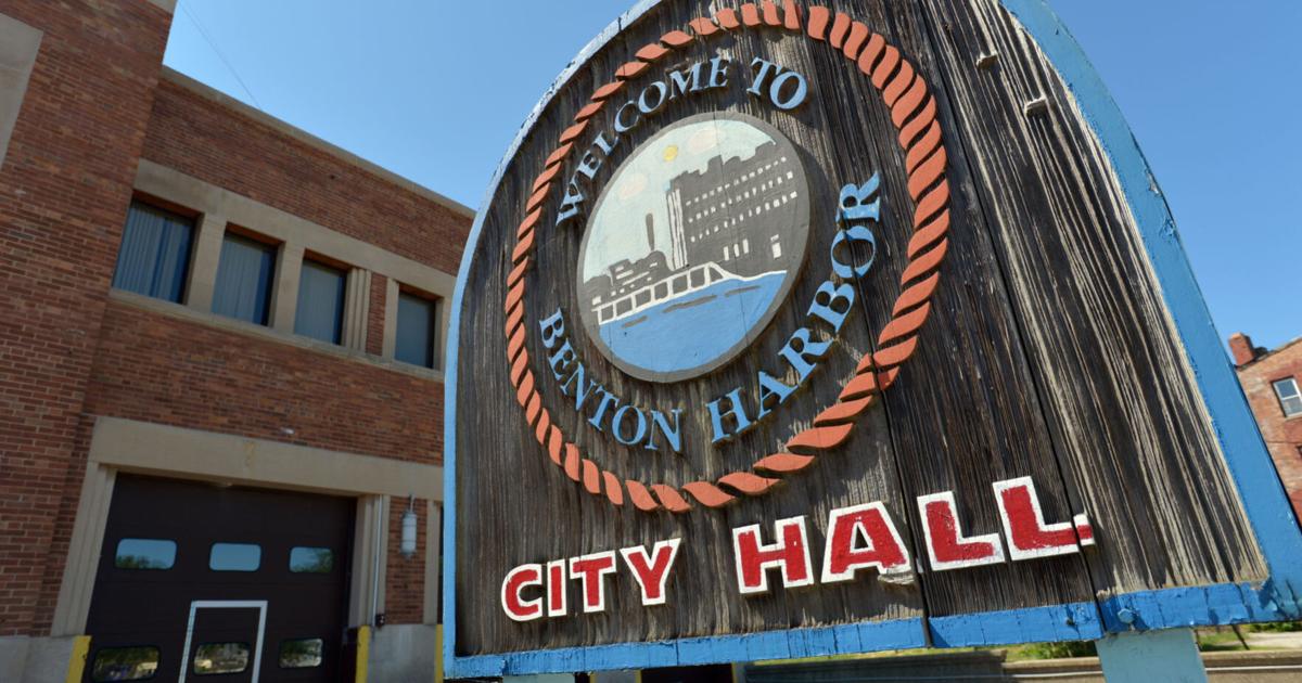 Former Benton Harbor finance director left over lack of access | Benton Harbor