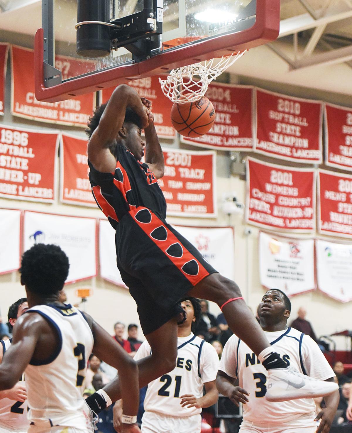 Lancers Remain Undefeated Lakeshore Boys Pull Away In Second Half