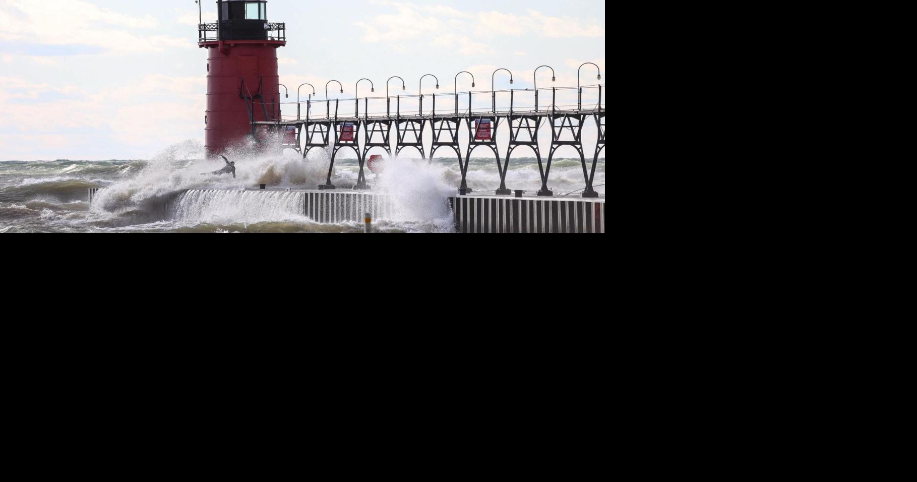 Man rescued after being swept off South Haven pier