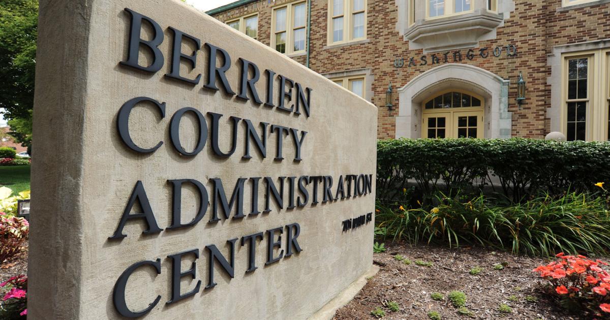 Berrien County board approves contract for repaving project